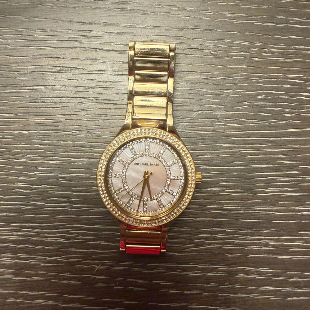 Michael Kors Women's Gold-Tone Crystal Accent Bracelet Watch - Gold